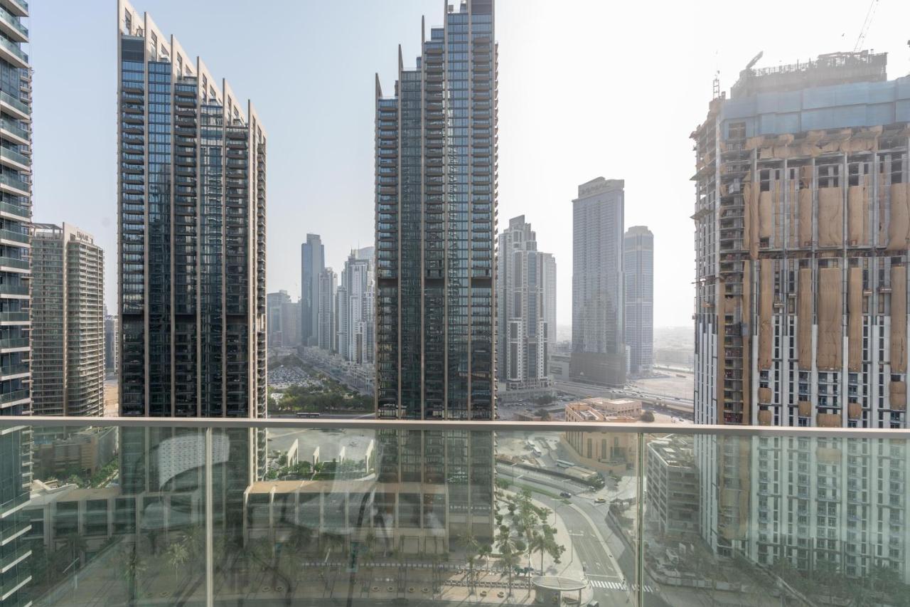 White Sage - Modern And Unique Apartment With Fountain Views ドバイ エクステリア 写真